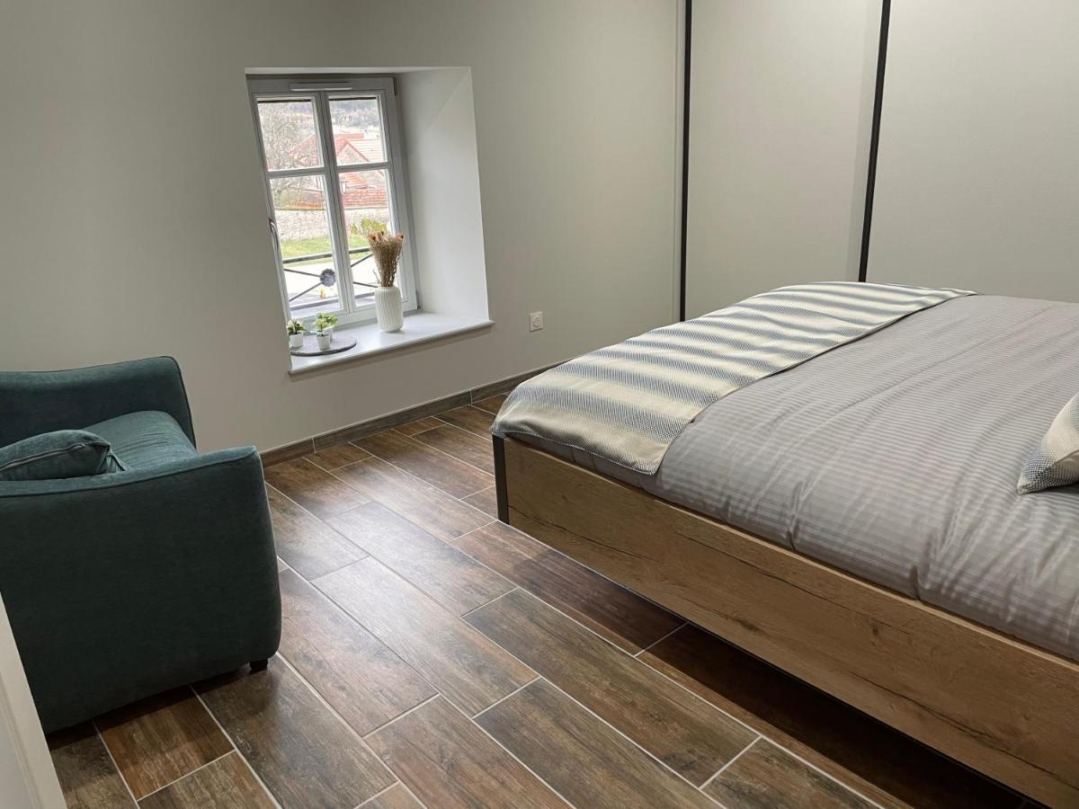 Chez La Rose Luxueuse Cottage Avec Jacuzzi Rouvres-la-Chétive 외부 사진