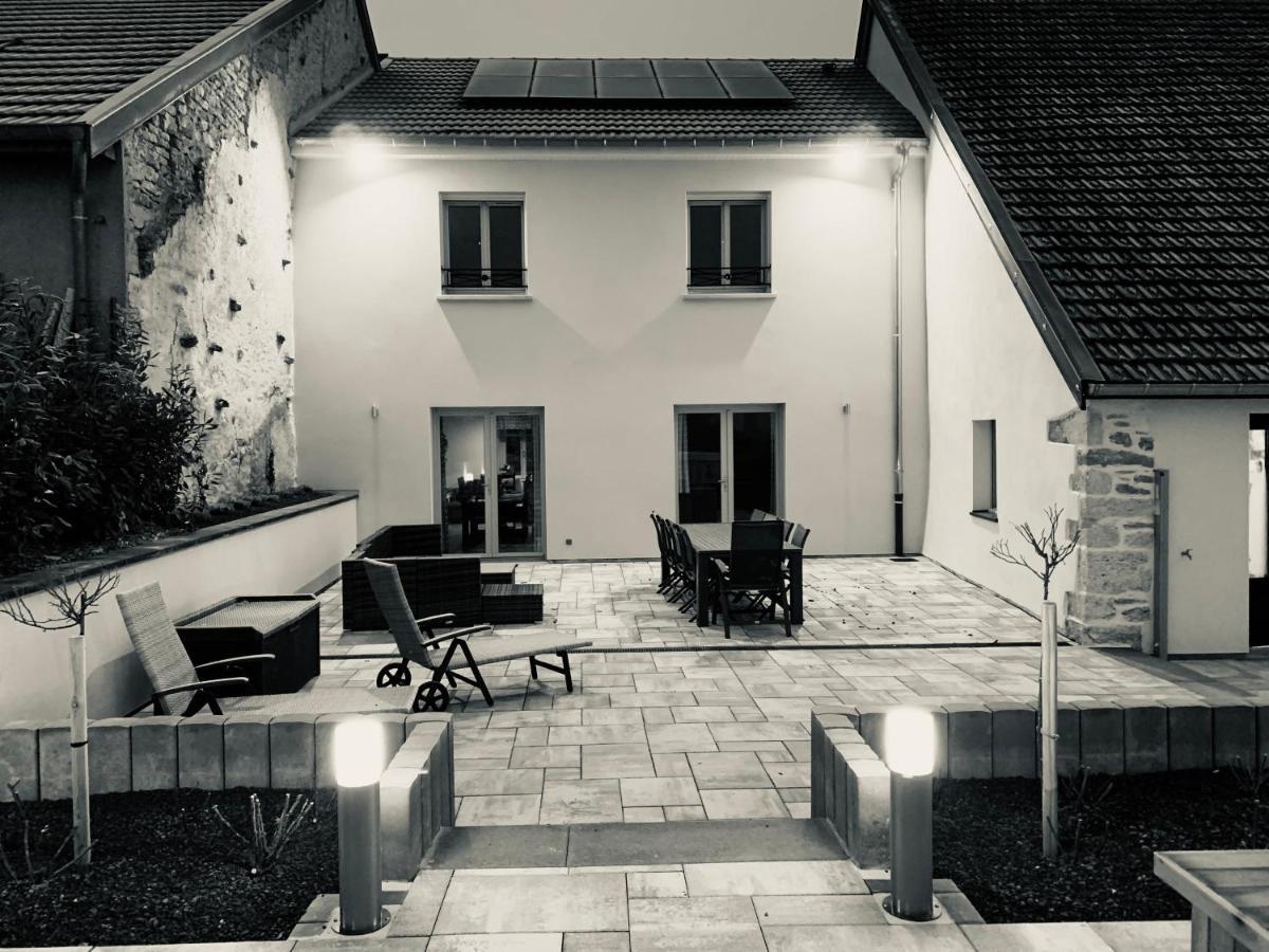 Chez La Rose Luxueuse Cottage Avec Jacuzzi Rouvres-la-Chétive 외부 사진