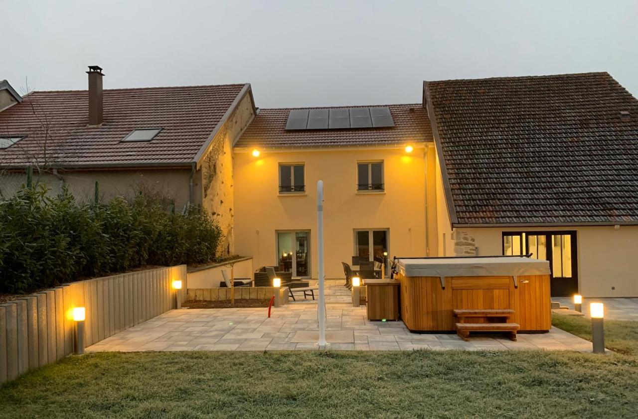 Chez La Rose Luxueuse Cottage Avec Jacuzzi Rouvres-la-Chétive 외부 사진