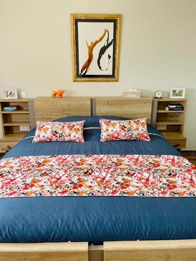 Chez La Rose Luxueuse Cottage Avec Jacuzzi Rouvres-la-Chétive 외부 사진